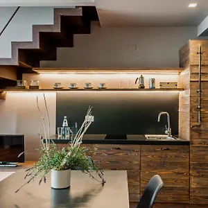 https://ferrini-home-residence-150.sicilyhotelsitaly.net